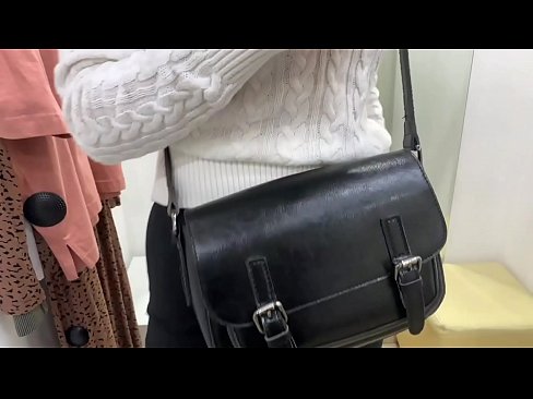 ❤️ Публична мастурбация на младата кучка FeralBerry с вибратор в стаята за обличане Анално видео в bg.xxxtophd.ru ❌️
